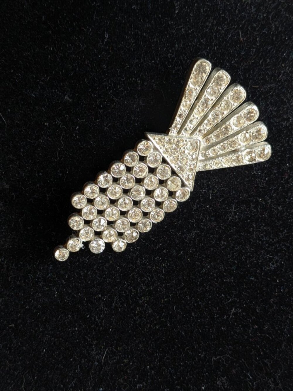 Vintage 1930s Art Deco Rhinestone & Silver-tone Brooch